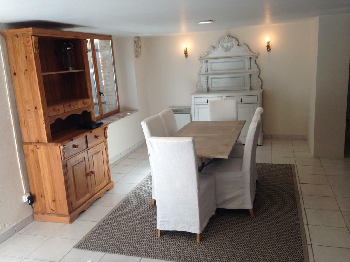 Eymet Townhouse Villa ภายนอก รูปภาพ