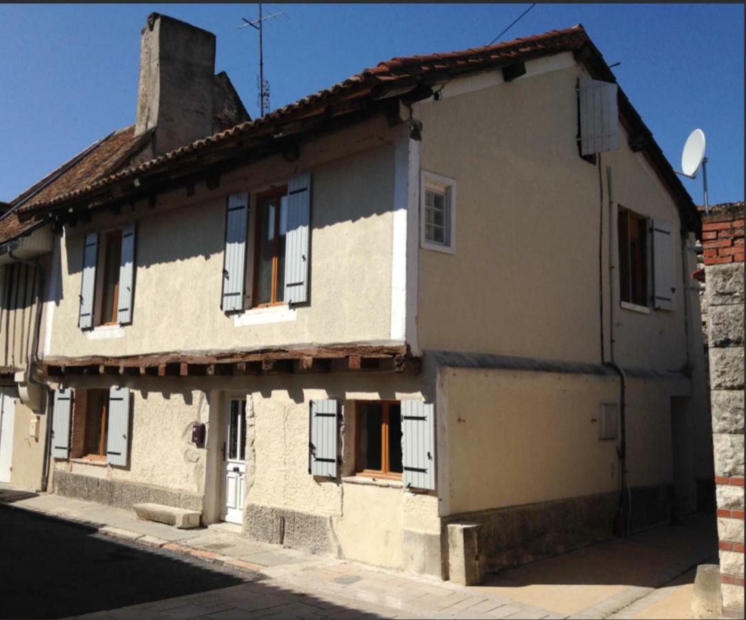 Eymet Townhouse Villa ภายนอก รูปภาพ